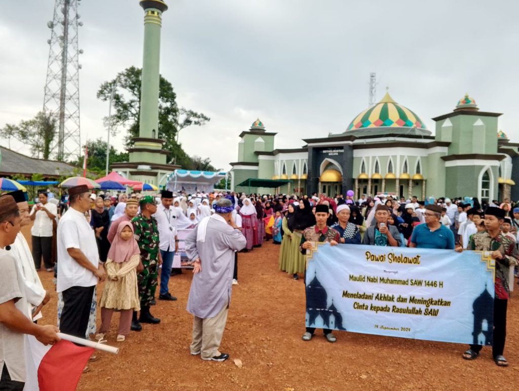 Pawai Taaruf memperingati Maulid Nabi Muhammad SAW 1446 H / 2024 M