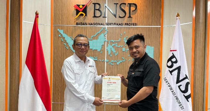 LSP Binatu Indonesia Terima Sertifikat Lisensi dan Plakat Dari BNSP, Siap Ciptakan Profesionalisasi Industri Laundry