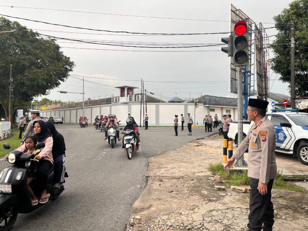 Mudik Aman Keluarga Nyaman,Kapolres Bangka Barat Beri Himbauan Para Pemudik